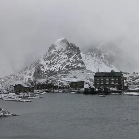 Breckenbreck Monolocale Cin It7001c2p4nvwopa Allein